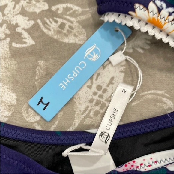 CUPSHE BIKINI SET, NAVY BLUE💙FLORAL, NWT, medium size - Picture 5 of 9